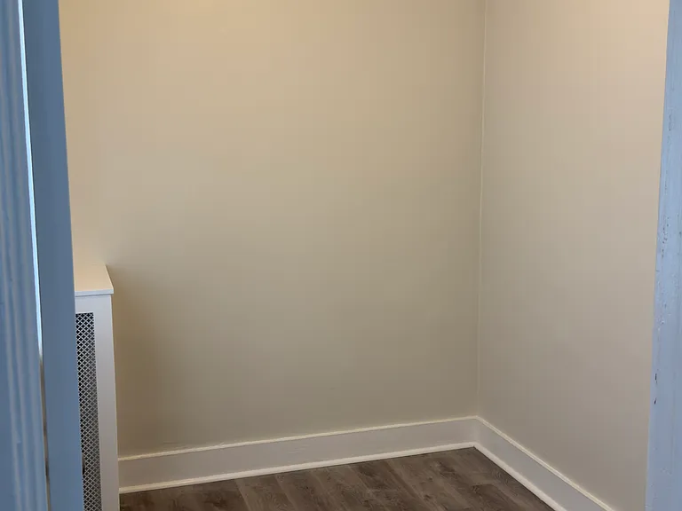 28 Glenwood Rd #2 — Photo 8