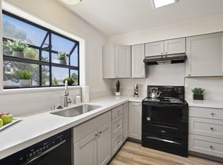 900 Southampton Rd APT 32, Benicia, CA 94510