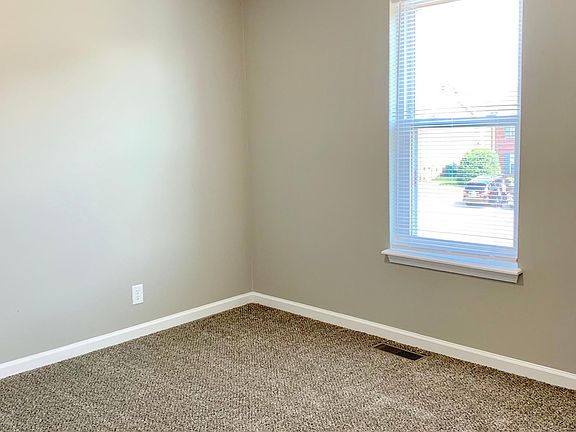 5th image of 356 Peabody Dr