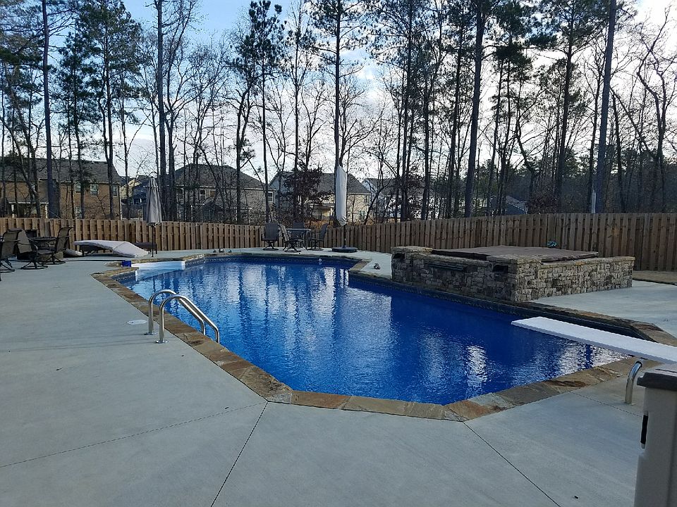 1st image of 800 Burch Creek Dr