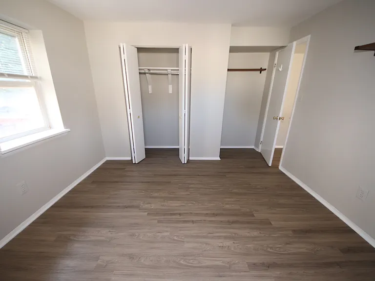 17 E Centre St #6 — Photo 9