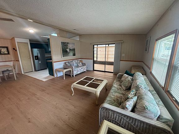 5th image of 39 Sea Fern Dr
