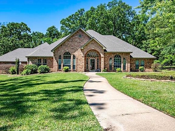 2nd image of 287 Wooded Hills Dr