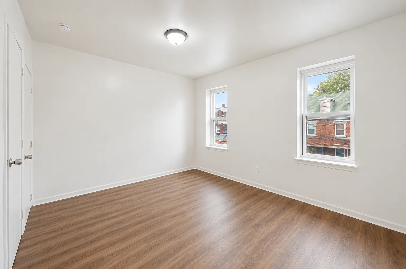 4 bed, 1.5 bath, $1,650 — Photo 4