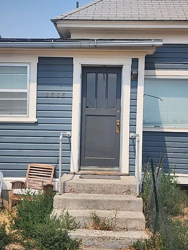 2808 Church St Photo 1