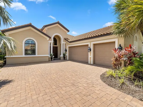 4740 Benito Ct, Bradenton, FL 34211