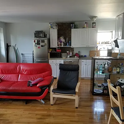 Rented by Nooklyn NYC LLC | media 18