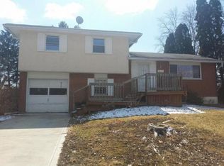 1451 Merton Dr, Columbus, OH 43229