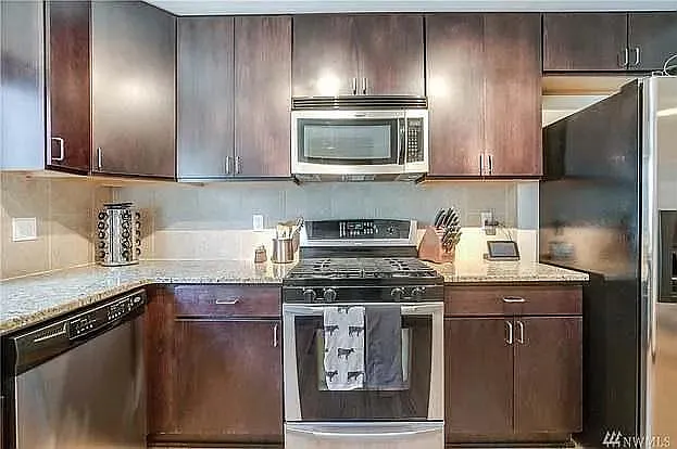 2518 Yale Ave E #B — Photo 6