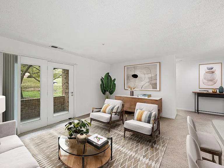 Hadley Germantown — Photo 14