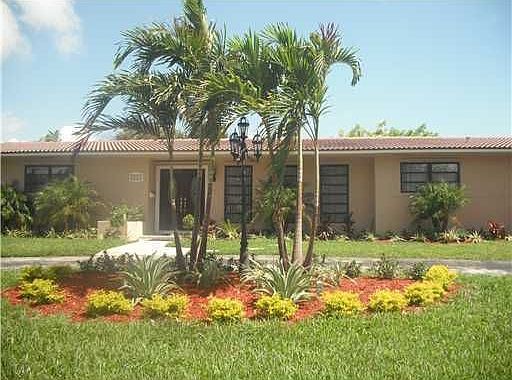 1st image of 11525 N Bayshore Dr