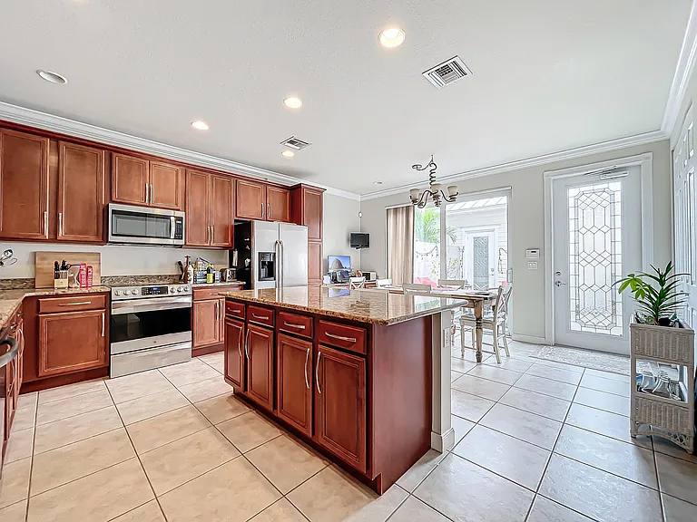 1164 Islamorada Dr — Photo 9
