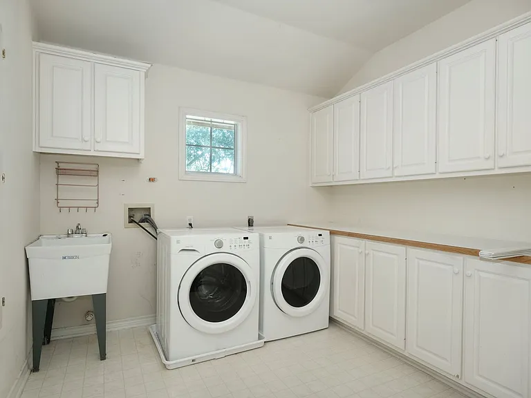 1629 Chesterwood Cv — Photo 16