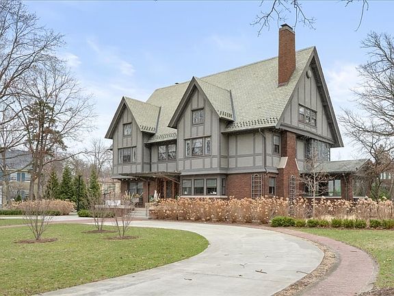 2nd image of 420 N Euclid Ave