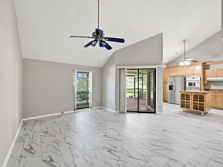 9364 Ketay Cir #5 — Photo 11