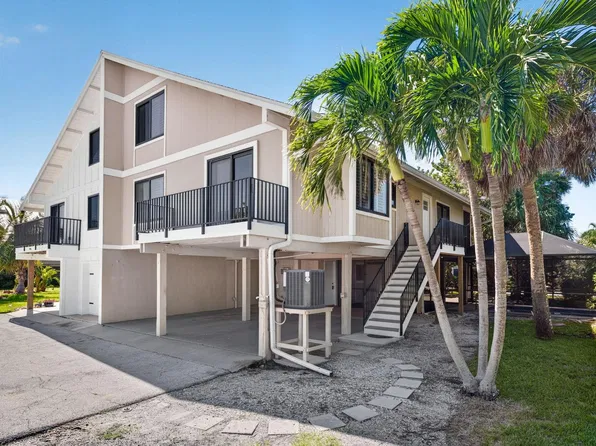 996 Greenwood Ct N, Sanibel, FL 33957