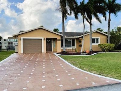 6703 NW 93 Av, Tamarac, FL, 33321
