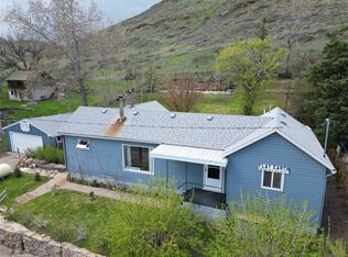 24 Upper Row St, Belt, MT 59412