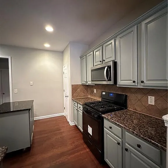 1465 Winshire Cv — Photo 16