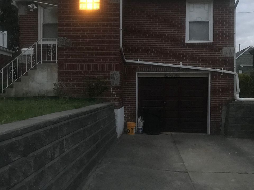 2nd image of 74 Kensington Ter