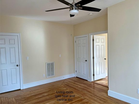 5th image of 129 Woburn St Floor 1