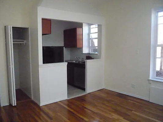 Rented by Picture Realty Inc. | media 47