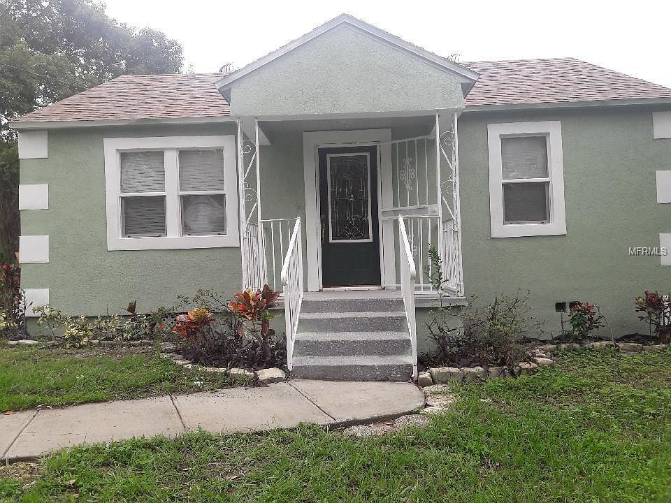 1st image of 522 W 13th St