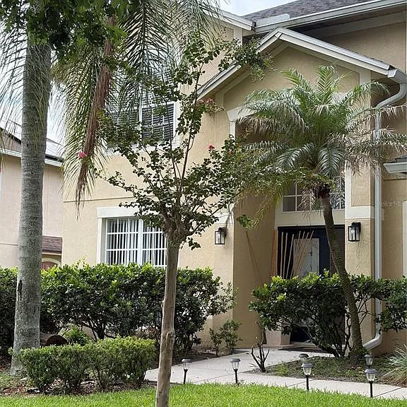 8040 Solitaire Ct — Photo 3