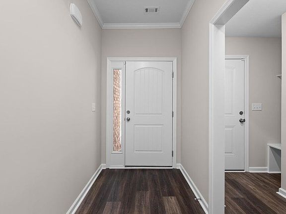 2nd image of 1014 Rosendale Drive
