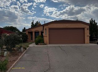 2516 Stallion Ct SE, Rio Rancho, NM 87124