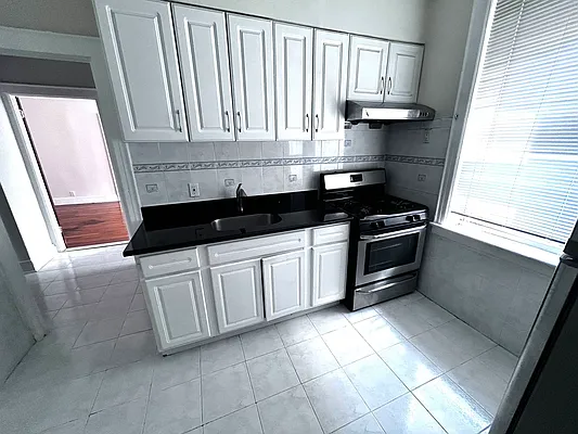 Rented by Modern Spaces | media 25