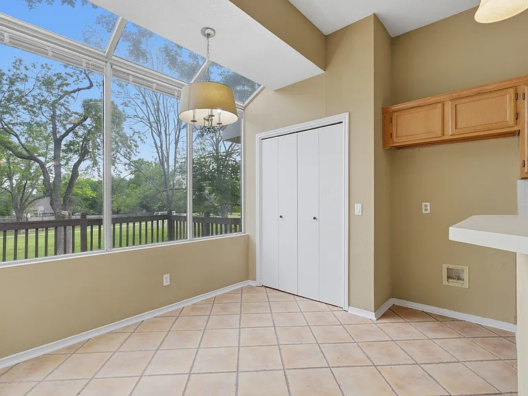 Breakfast Nook