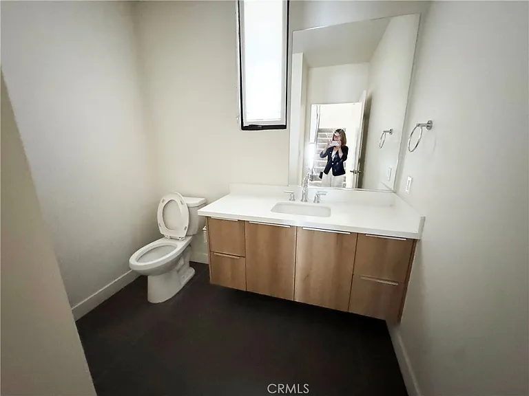 501 N Santa Anita Ave #B — Photo 31