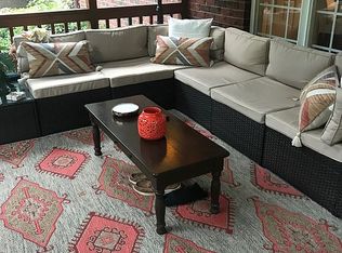 138 Harbor Landing Dr, Mooresville, NC 28117