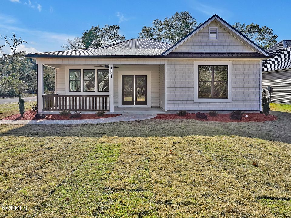 1st image of 1801 W Oak Island Drive