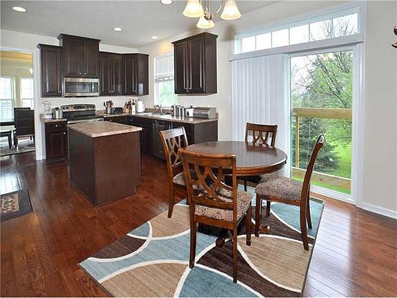 2nd image of 254 Jacobs Way