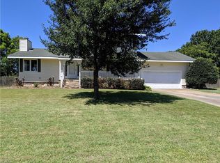 246 Cedar Rd, Poquoson, VA 23662