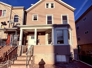 307 S Park St, Elizabeth, NJ 07206