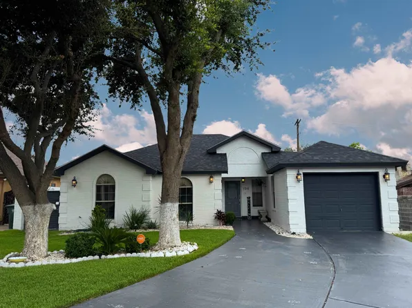 108 Orchard Ct, Laredo, TX 78045