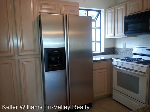3rd image of 37155 Aspenwood Cmn APT 205