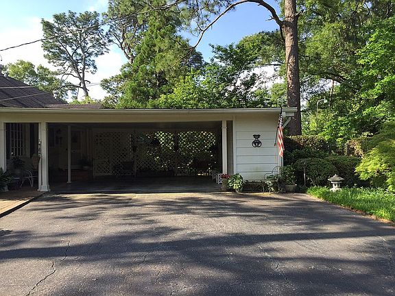 Carport on SIDE of house