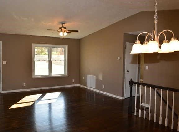 5th image of 153 W Concord Dr