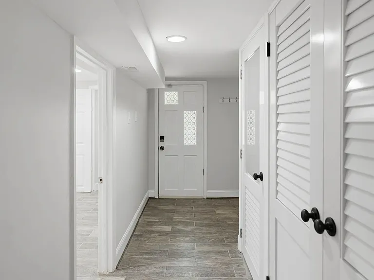 214 Rhode Island Ave NW — Photo 9