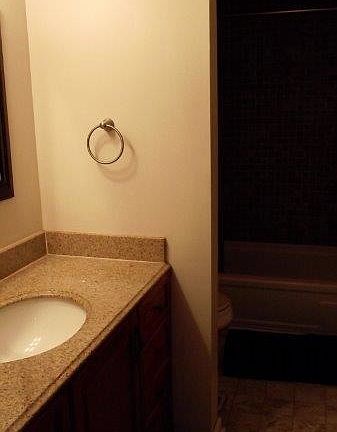 5th image of 154 Hanby Ave