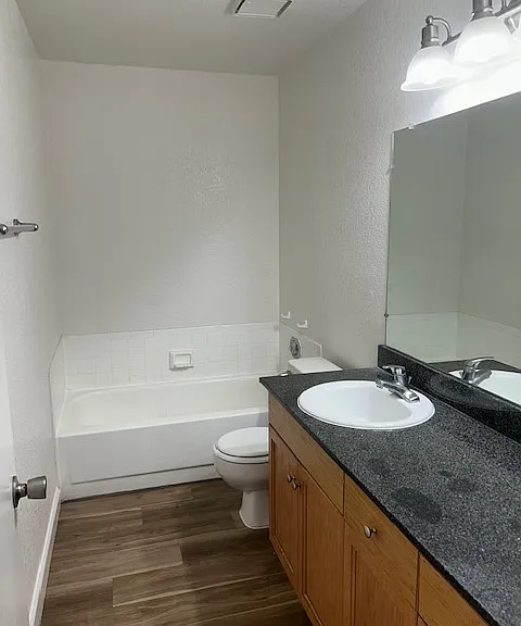 1819 S Cherokee Ln #61 — Photo 6