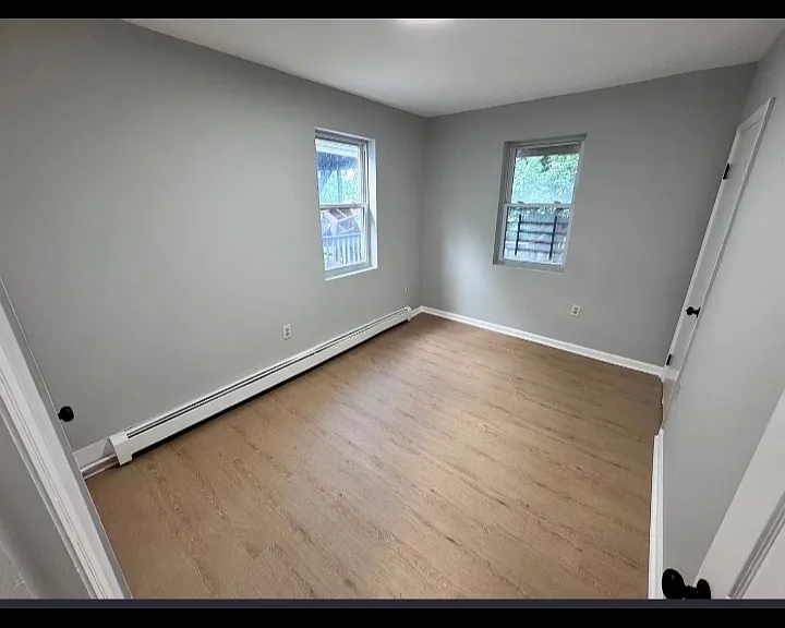 50 Halstead St #2L — Photo 3