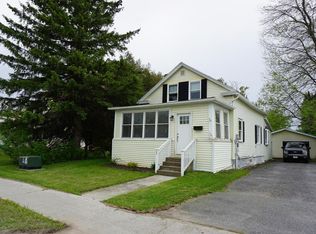 43 Champlain St, Rouses Pt, NY 12979