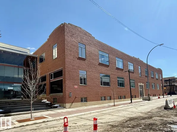 10309 107th St NW #241, Edmonton, AB T5J 1K3
