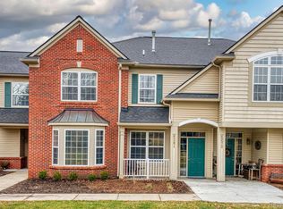 4281 Hampton Ridge Blvd, Howell, MI 48843