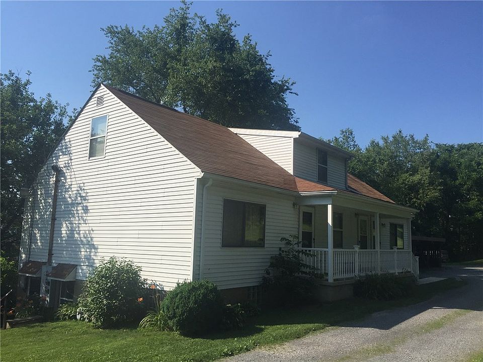 1st image of 1553 Main St